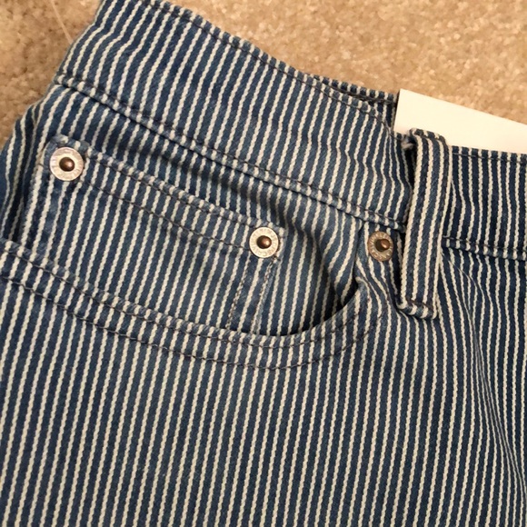 Calvin Klein railroad stripe jeans shorts Size 6 - Picture 5 of 10